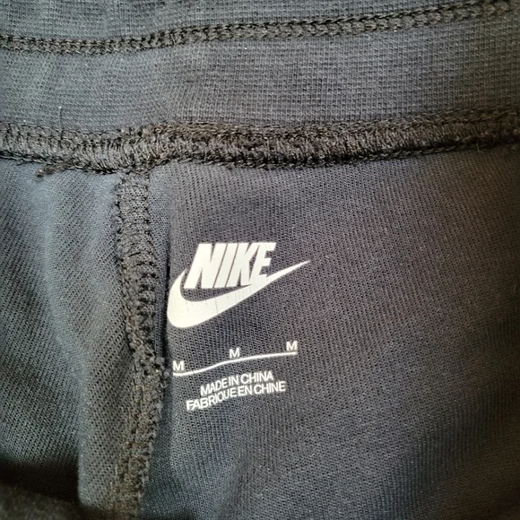 Men's Nike Tech Joggers - Picture 5 of 5